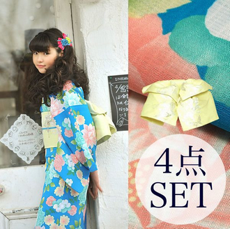 京都きもの町オリジナル 浴衣4点セット「スカイブルー バラと蝶」.png